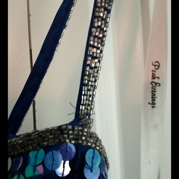 Formal Dress - Picture 5 of 5